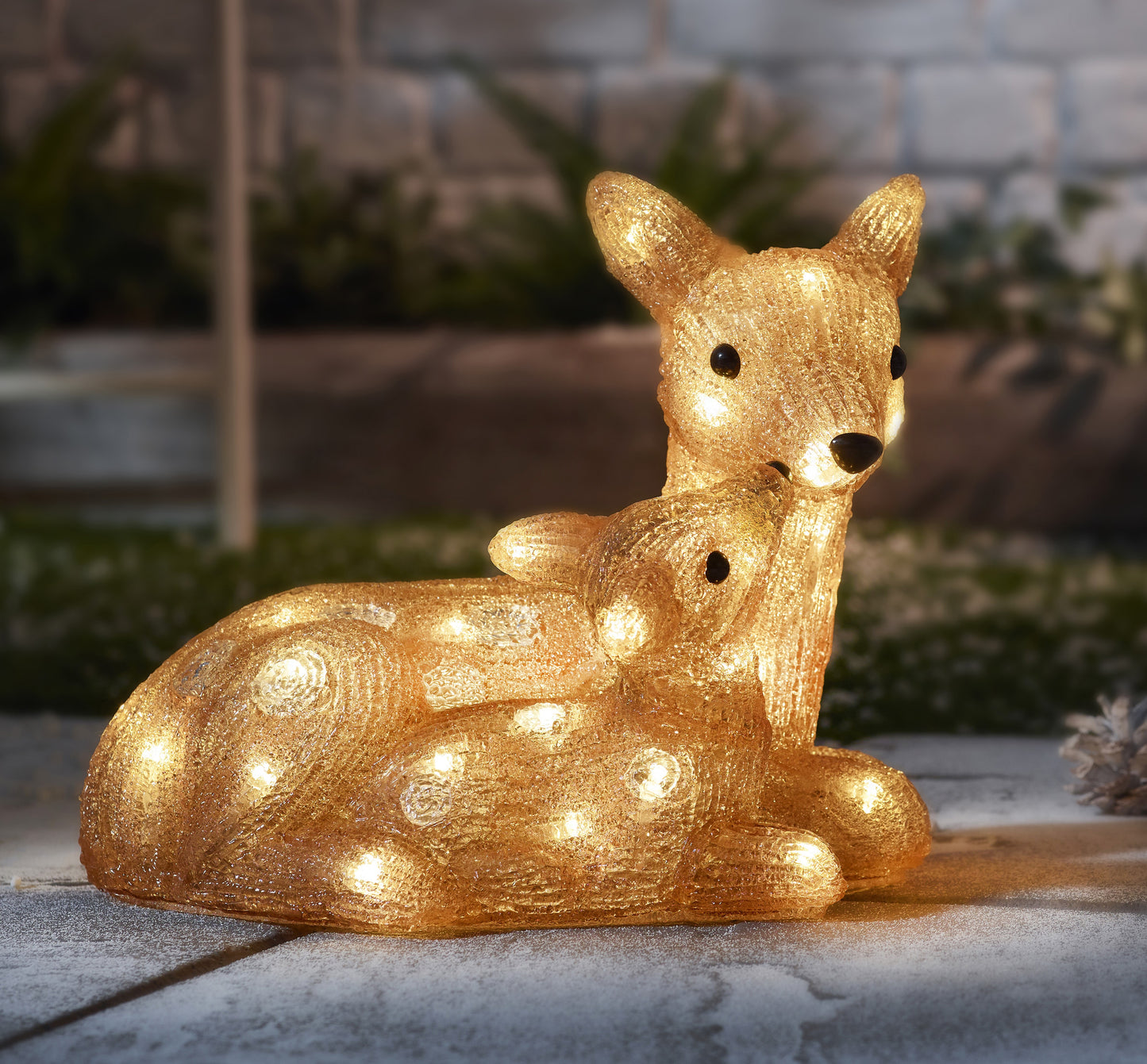 Lit Doe & Fawn Acrylic Christmas Decoration - Indoor Outdoor - Battery Operated