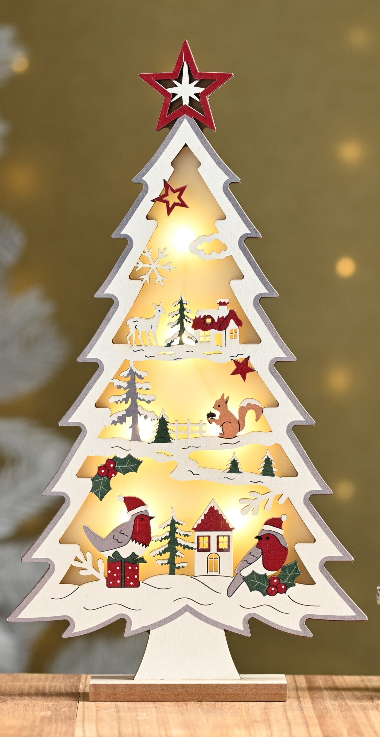 Lit Wooden Christmas Tree with Robins Decoration Battery Operated