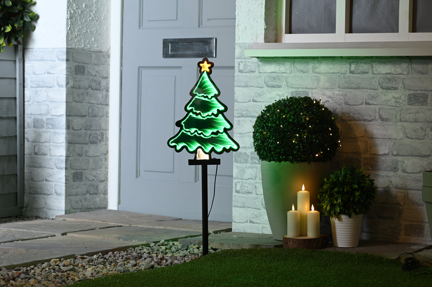 Christmas Tree Infinity Light Stake - Outdoor - Timer - Garden Decoration