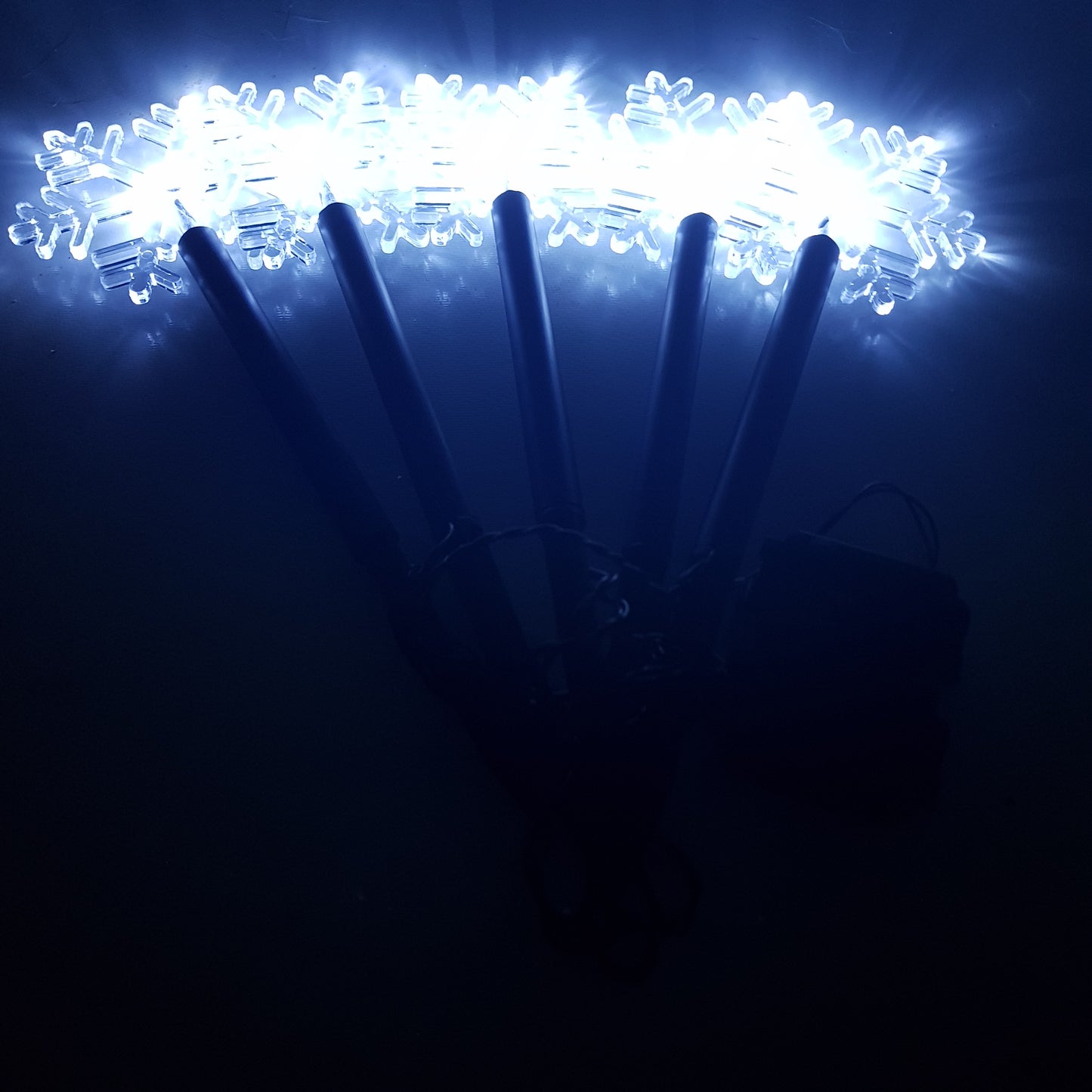 5 Snowflake Stake Lights Christmas Decoration Battery Operated Timer Ice White