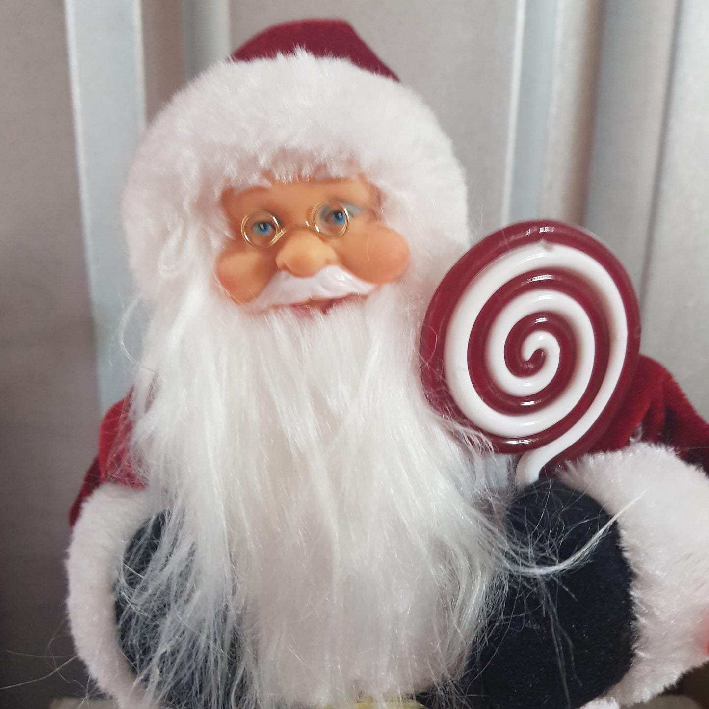 Singing & Dancing Santa Claus with Candy Cane Lollipop - Battery Operated