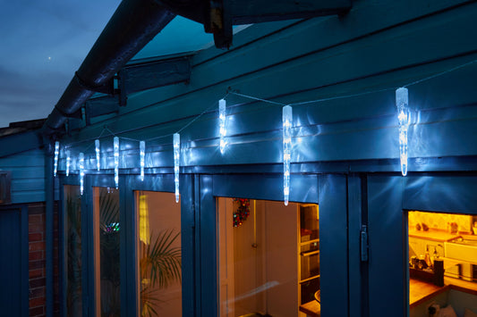 10 Icicle Lights - Battery Operated - Outdoor & Indoor - Cool White