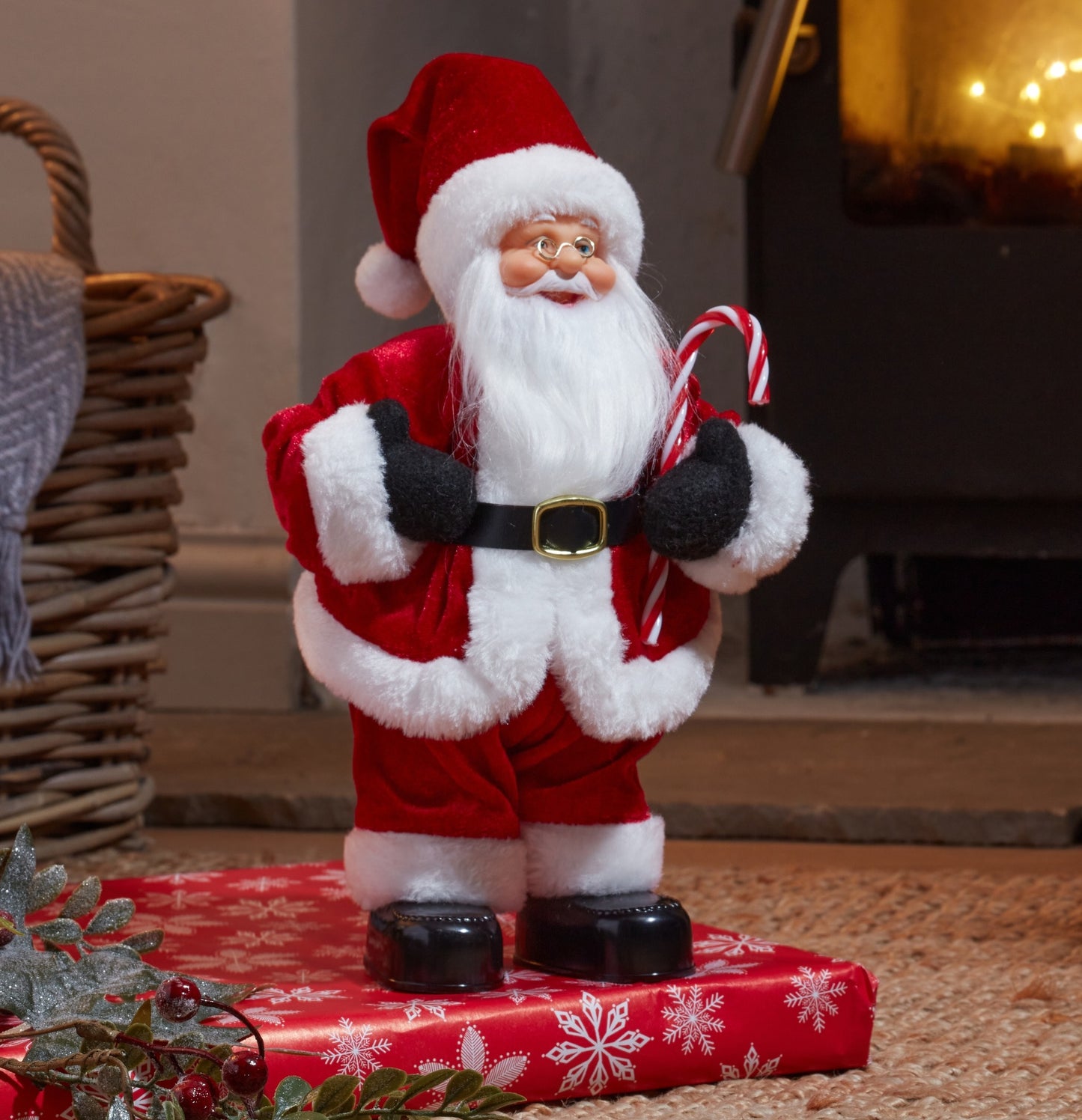 Singing and Dancing Santa Claus with Candy Cane - Battery Powered