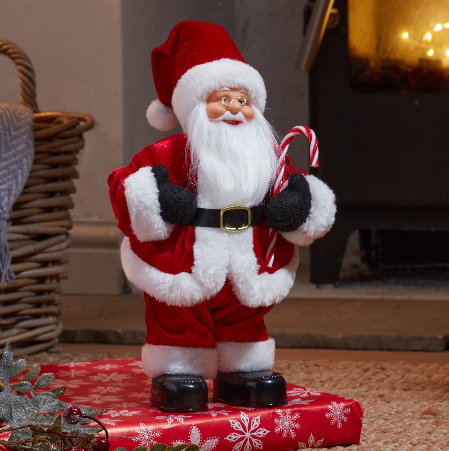 Singing and Dancing Santa Claus with Candy Cane - Battery Powered