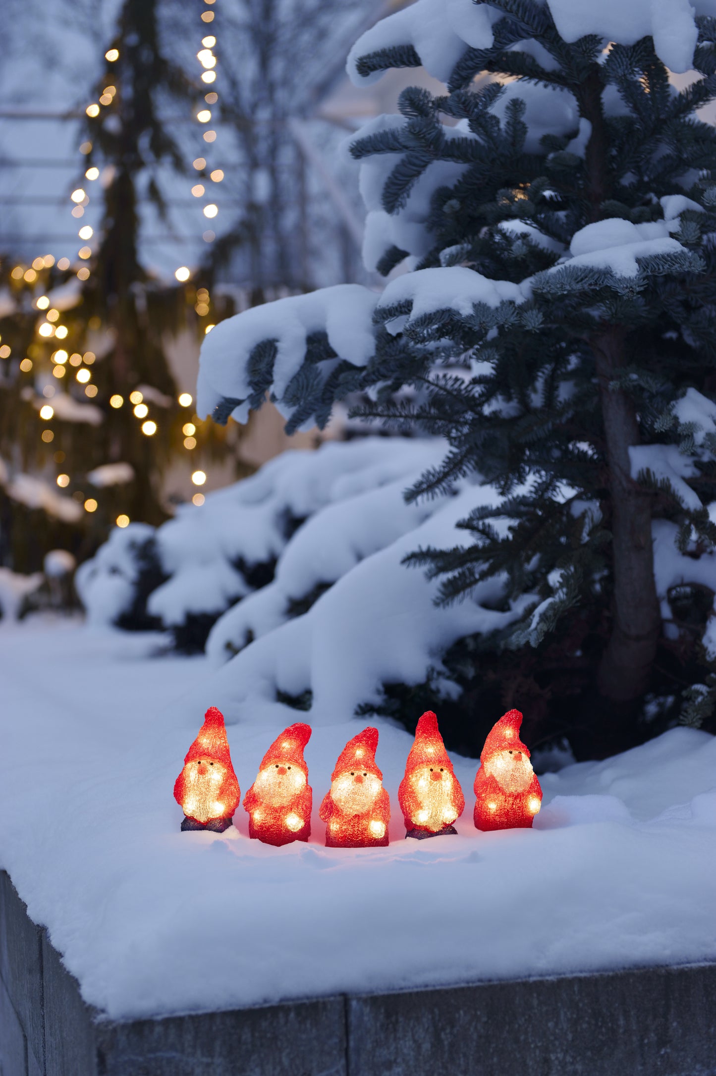 Konstsmide 5 Acrylic Santas Lit Christmas Decoration Outdoor Indoor