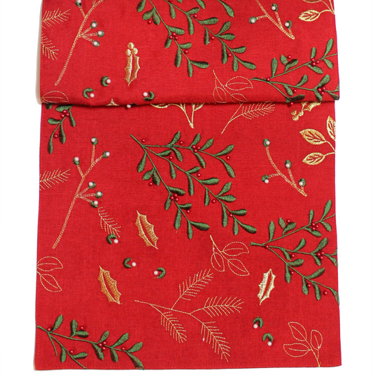 Peggy Wilkins Berry Beads Christmas Table Runner in Red