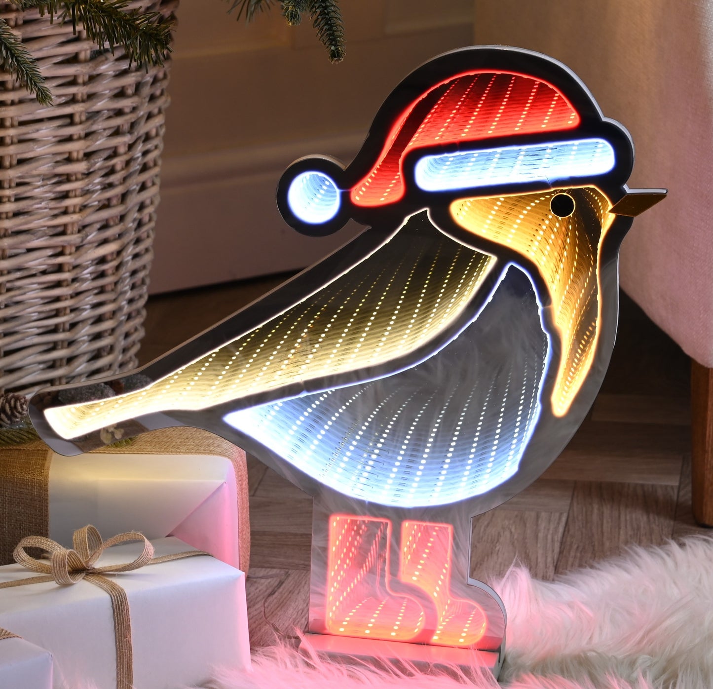 40cm Robin Infinity Light with Santa Hat, Boots and Timer Function