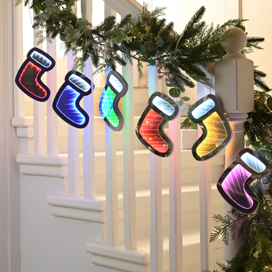 Infinity Light Garland - 6 Christmas Stockings - Multicoloured