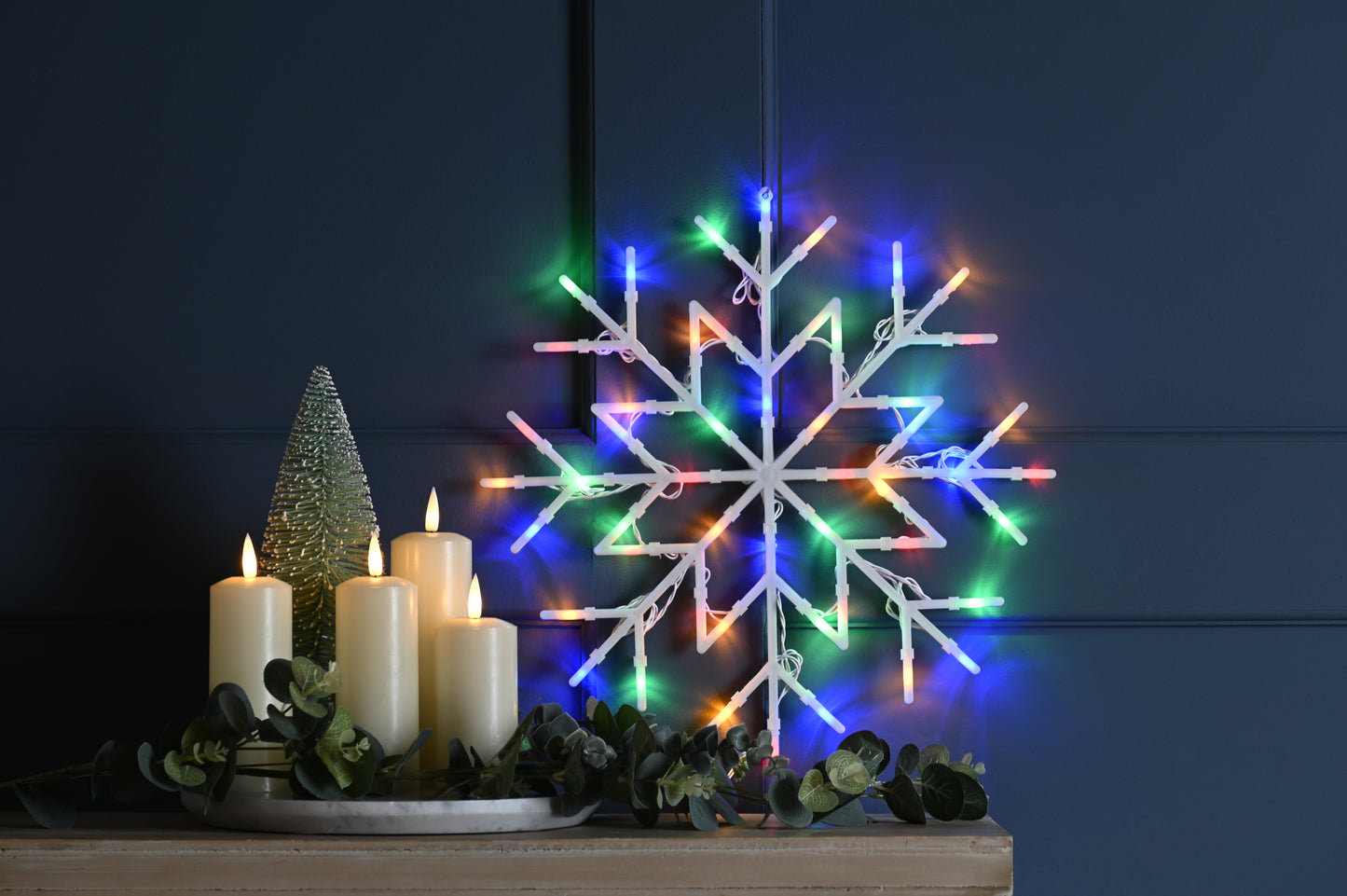Multicoloured Snowflake - Static or Flashing - Battery Operated