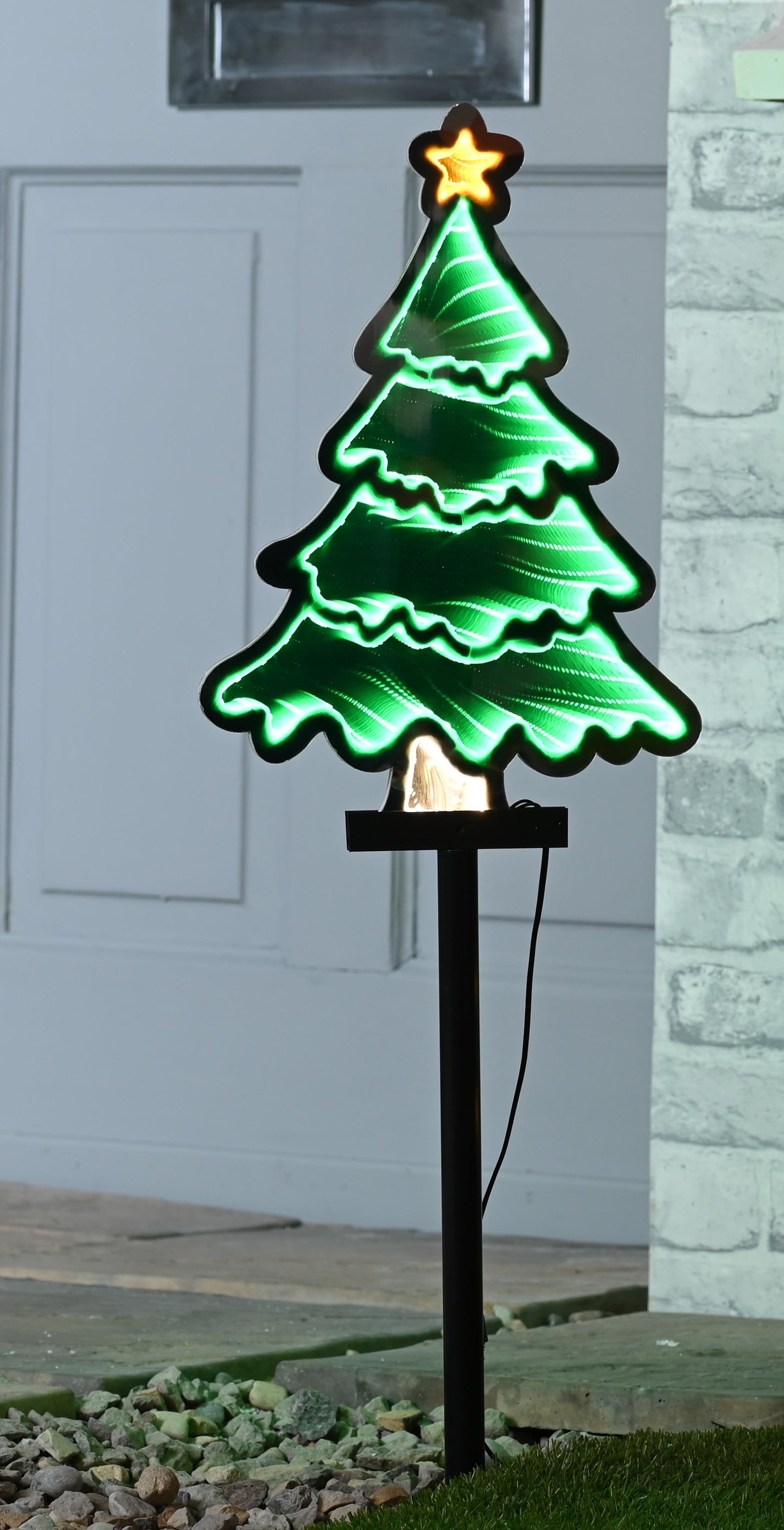 Christmas Tree Infinity Light Stake - Outdoor - Timer - Garden Decoration