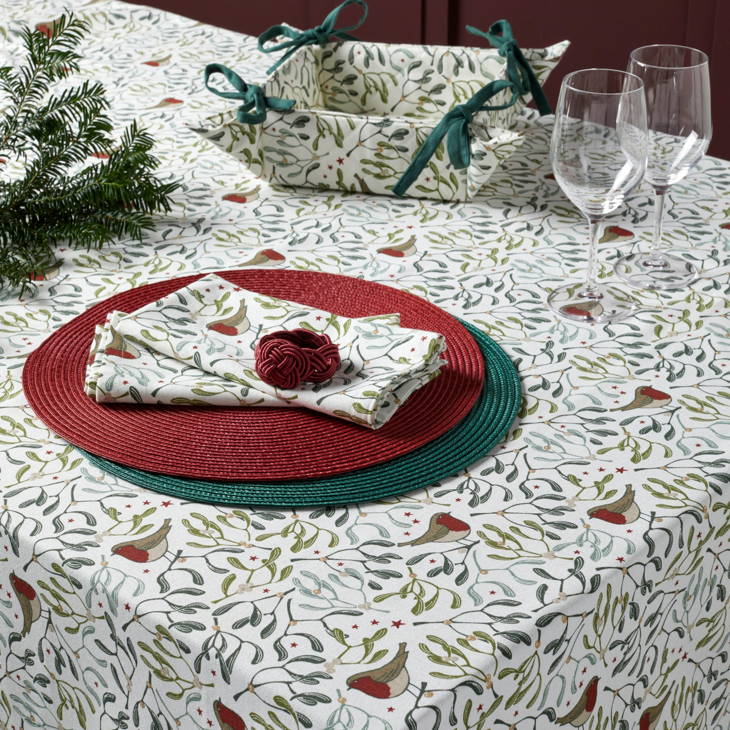 Walton and Co Robins and Mistletoe Christmas Tablecloth 100cm X 100cm